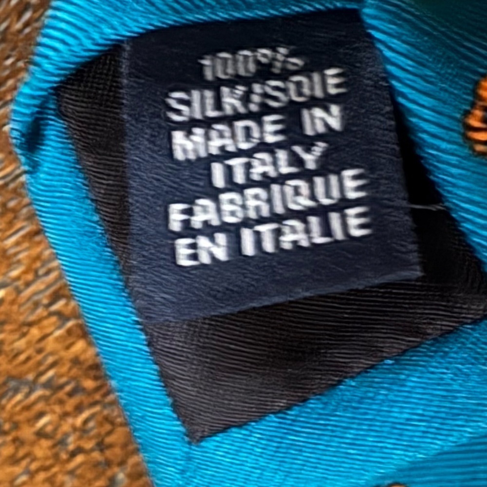 Vilebrequin Silk Blue 2” Tie Orange Crabs Made in Italy 50” Long - Picture 6 of 11